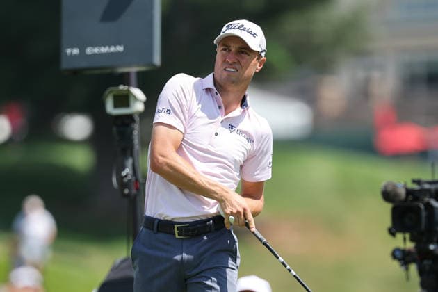 CROMWELL, CT - JUNE 25: Justin Thomas of the United States hits the ball on the second tee during the first round of the Travelers Championship 2026 at TPC River Highlands on June 25, 2026 in Cromwell, Connecticut. (Photo by Andrew Mordzynski Icon Sportswire) GOLF: JUN 25 PGA, Golf Herren Travelers Championship EDITORIAL USE ONLY Icon2606258012829