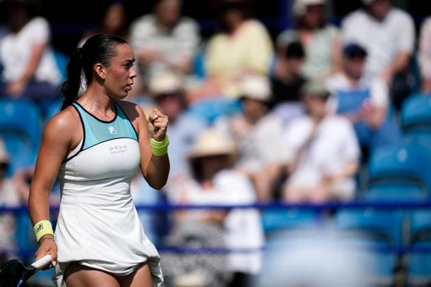 Lexus Eastbourne Open - Day Four Tereza Valentova of the Czech Republic competes during her quarterfinal match against Tatjana Maria of Germany at the 2026 Lexus Eastbourne Open Women s tennis tournament at the Devonshire Park Lawn Tennis Club in Eastbourne, England, on June 25, 2026. Eastbourne United Kingdom  Copyright: xOwenxHammondx originalFilename:hammond-2026lexu260625_np7sV.jpg