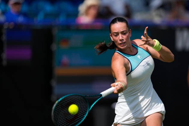 Lexus Eastbourne Open - Day Four Tereza Valentova of the Czech Republic competes during her quarterfinal match against Tatjana Maria of Germany at the 2026 Lexus Eastbourne Open Women s tennis tournament at the Devonshire Park Lawn Tennis Club in Eastbourne, England, on June 25, 2026. Eastbourne United Kingdom  Copyright: xOwenxHammondx originalFilename:hammond-2026lexu260625_npBR6.jpg
