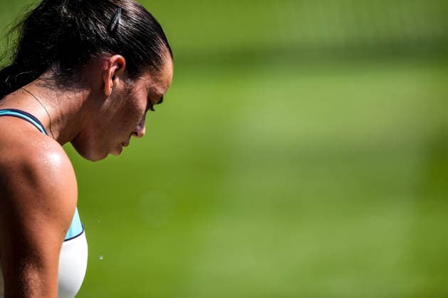 Lexus Eastbourne Open - Day Four Tereza Valentova of the Czech Republic competes during her quarterfinal match against Tatjana Maria of Germany at the 2026 Lexus Eastbourne Open Women s tennis tournament at the Devonshire Park Lawn Tennis Club in Eastbourne, England, on June 25, 2026. Eastbourne United Kingdom  Copyright: xOwenxHammondx originalFilename:hammond-2026lexu260625_npCfK.jpg
