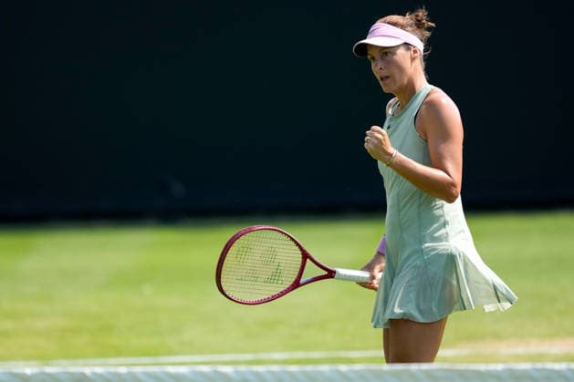 Lexus Eastbourne Open - Day Four Tatjana Maria of Germany competes against Tereza Valentova of the Czech Republic during their quarterfinal match at the 2026 Lexus Eastbourne Open Women s tennis tournament at the Devonshire Park Lawn Tennis Club in Eastbourne, England, on June 25, 2026. Eastbourne United Kingdom  Copyright: xOwenxHammondx originalFilename:hammond-2026lexu260625_npXK1.jpg