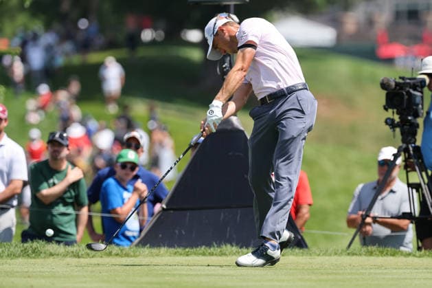 CROMWELL, CT - JUNE 25: Justin Thomas of the United States hits the ball on the second tee during the first round of the Travelers Championship 2026 at TPC River Highlands on June 25, 2026 in Cromwell, Connecticut. (Photo by Andrew Mordzynski Icon Sportswire) GOLF: JUN 25 PGA, Golf Herren Travelers Championship EDITORIAL USE ONLY Icon2606258012835