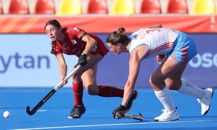 Belgium s Perrine de Clerck fights for the ball during a hockey game between Belgian national team, Nationalteam Red Panthers and Netherlands, Thursday 25 June 2026 in Wavre, match 14 16 in the group stage of the women s FIH Pro League competition. VIRGINIExLEFOUR  x179258309x