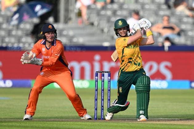 South Africa Women v Netherlands Women, ICC Women s T20 World Cup Laura Wolvaardt of South Africa plays an attacking shot during the ICC Women s T20 World Cup match between South Africa Women and Netherlands Women at the Seat Unique Stadium, Bristol, UK on 25 June 2026. Bristol Seat Unique Stadium Gloucestershire UK Editorial use only , Copyright: xGrahamxHuntx PSI-24401-0021