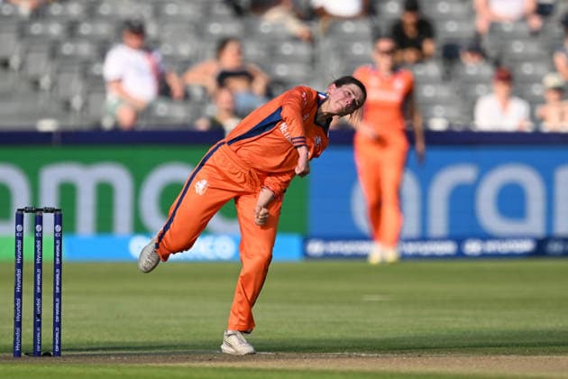 South Africa Women v Netherlands Women, ICC Women s T20 World Cup Silver Siegers of Netherlands bowling during the ICC Women s T20 World Cup match between South Africa Women and Netherlands Women at the Seat Unique Stadium, Bristol, UK on 25 June 2026. Bristol Seat Unique Stadium Gloucestershire UK Editorial use only , Copyright: xGrahamxHuntx PSI-24401-0025