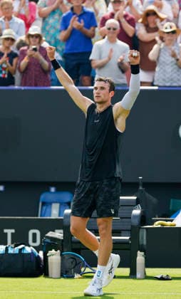 RECORD DATE NOT STATED 25th June 2026; Devonshire Park Lawn Tennis Club, Eastbourne, East Sussex, England; Lexus Eastbourne Open Tennis, Day Five; Jack Draper (GBR) celebrates after defeating Gabriel Diallo (CAN) HongboxChen