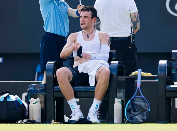 RECORD DATE NOT STATED 25th June 2026; Devonshire Park Lawn Tennis Club, Eastbourne, East Sussex, England; Lexus Eastbourne Open Tennis, Day Five; Jack Draper (GBR) during a game break in the match against Gabriel Diallo (CAN) HongboxChen