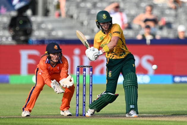 South Africa Women v Netherlands Women, ICC Women s T20 World Cup Laura Wolvaardt of South Africa plays an attacking shot during the ICC Women s T20 World Cup match between South Africa Women and Netherlands Women at the Seat Unique Stadium, Bristol, UK on 25 June 2026. Bristol Seat Unique Stadium Gloucestershire UK Editorial use only , Copyright: xGrahamxHuntx PSI-24401-0035