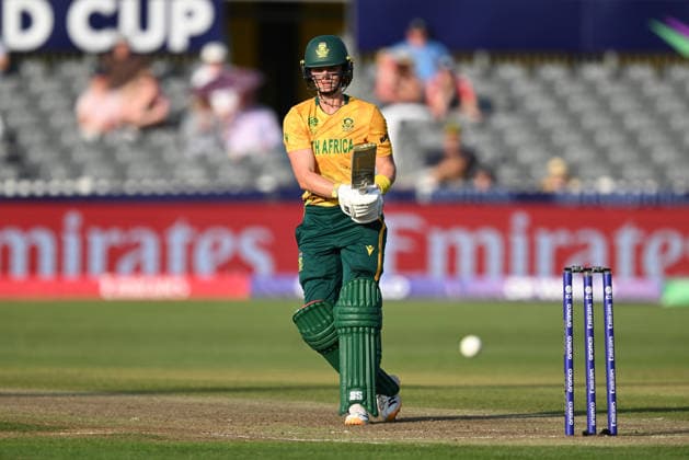 South Africa Women v Netherlands Women, ICC Women s T20 World Cup Laura Wolvaardt of South Africa hits the ball to the boundary for four runs during the ICC Women s T20 World Cup match between South Africa Women and Netherlands Women at the Seat Unique Stadium, Bristol, UK on 25 June 2026. Bristol Seat Unique Stadium Gloucestershire UK Editorial use only , Copyright: xGrahamxHuntx PSI-24401-0043