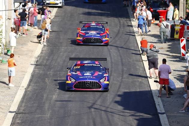 RECORD DATE NOT STATED 222 Reece Barr (GBR) Charles Dawson (GBR) Kiern Jewiss (GBR) Garnet Patterson (AUS), Mercedes-AMG GT3 Evo, Team: 2Seas Motorsport (GBR) und 3 Dani Juncadella (ESP) Chris Lulham (GBR) Jules Gounon (AND). Mercedes-AMG GT3 EVO, Team: Mercedes-AMG Team Verstappen Racing Winward Racing (GER) bei der Parade in den Strassen von Spa BEL, Motorsport, CrowdStrike 24H Of Spa, Spa-Francorchamps, Circuit Spa-Francorchamps, Belgien, Mittwoch, Parade, 24.06.2026 BEL, Motorsport, CrowdStrike 24H Of Spa, Spa-Francorchamps, Circuit Spa-Francorchamps, Belgien, Mittwoch, Parade, 24.06.2026 Spa-Francorchamps *** 222 Reece Barr GBR, Charles Dawson GBR, Kiern Jewiss GBR, Garnet Patterson AUS, Mercedes-AMG GT3 Evo, Team 2Seas Motorsport GBR, and 3 Dani Juncadella ESP, Chris Lulham GBR, Jules Gounon AND, Mercedes-AMG GT3 Evo, Team Mercedes-AMG, Team Verstappen Racing, Winward Racing GER during the parade through the streets of Spa BEL, Motorsports, CrowdStrike 24H of Spa, Spa-Francorchamps, Spa-Francorchamps Circuit, Belgium, Wednesday, parade, June 24, 2026 BEL, motorsports, CrowdStrike 24H of Spa, Spa-Francorchamps, Spa-Francorchamps Circuit, Belgium, Wednesday, parade, June 24, 2026, Spa-Francorchamps Copyright: xEibner-Pressefoto JuergenxAugstx EP_JAT