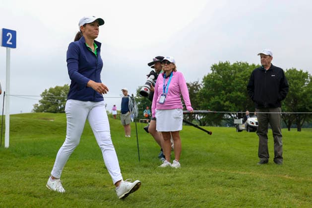 June 25, 2026, Chaska, Minnesota, United States: JOANNA COLE walks to the tee box at hole three. This is the first day of the 2026 KPMG WomenÃ¢â‚¬â ¢s PGA, Golf Herren Championship at Hazeltine National Golf Course in Chaska Minnesota. Chaska United States - ZUMAt166 20260625_zsp_t166_084 Copyright: xMichaelxTurnerx
