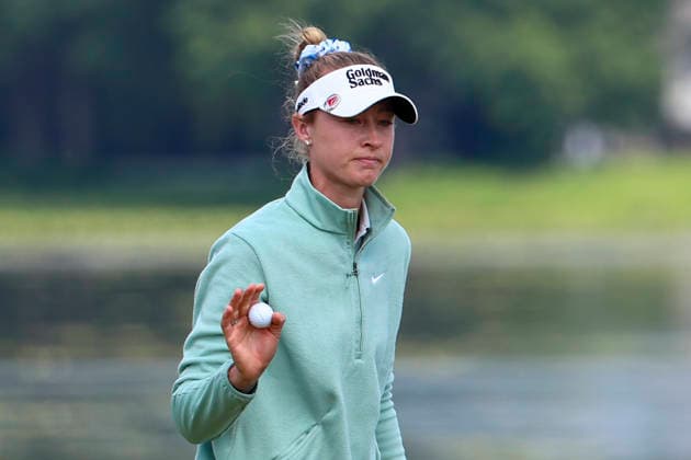 June 25, 2026, Chaska, Minnesota, United States: NELLY KORDA acknowledges the crowd after making a putt. This is the first day of the 2026 KPMG WomenÃ¢â‚¬â ¢s PGA, Golf Herren Championship at Hazeltine National Golf Course in Chaska Minnesota. Chaska United States - ZUMAt166 20260625_zsp_t166_085 Copyright: xMichaelxTurnerx