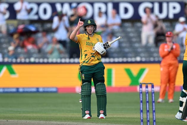 South Africa Women v Netherlands Women, ICC Women s T20 World Cup 100 - Tasmin Brits of South Africa celebrates scoring a century during the ICC Women s T20 World Cup match between South Africa Women and Netherlands Women at the Seat Unique Stadium, Bristol, UK on 25 June 2026. Bristol Seat Unique Stadium Gloucestershire UK Editorial use only , Copyright: xGrahamxHuntx PSI-24401-0046