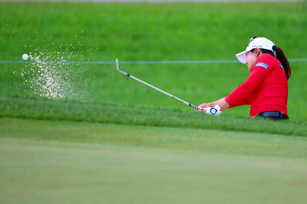 June 25, 2026, Chaska, Minnesota, United States: A LIM KIM hits a shot out of the bunker at hole one. This is the first day of the 2026 KPMG WomenÃ¢â‚¬â ¢s PGA, Golf Herren Championship at Hazeltine National Golf Course in Chaska Minnesota. Chaska United States - ZUMAt166 20260625_zsp_t166_109 Copyright: xMichaelxTurnerx
