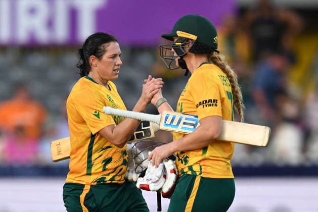 South Africa Women v Netherlands Women, ICC Women s T20 World Cup Century maker Tasmin Brits of South Africa shakes hands with Annerie Dercksen of South Africa at the completion of the innings during the ICC Women s T20 World Cup match between South Africa Women and Netherlands Women at the Seat Unique Stadium, Bristol, UK on 25 June 2026. Bristol Seat Unique Stadium Gloucestershire UK Editorial use only , Copyright: xGrahamxHuntx PSI-24401-0057