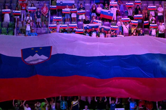 LJUBLJANA, SLOVENIA - JUNE 25: Slovenian flag before the FIVB Men s Volleyball Nations League match between Slovenia and Bulgaria at Arena Stozice, Ljubljana on June 25, 2026 in Ljubljana, Slovenia. (Photo by Igor Kupljenik Sports Press Photo).  Copyright: xIgorxKupljenikx xSPPx Sportspressphoto_SPR176684