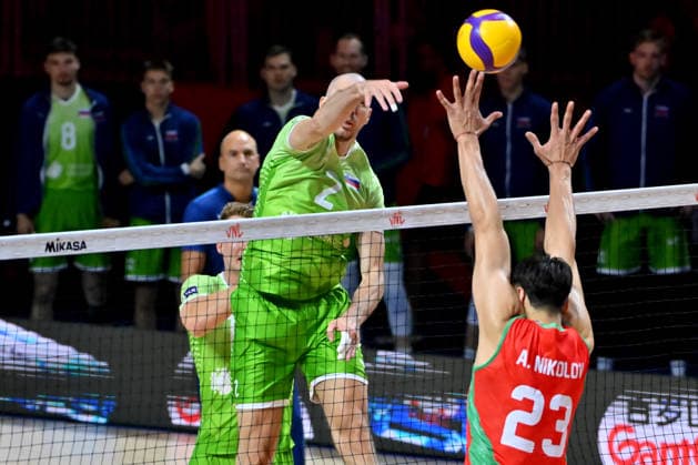 LJUBLJANA, SLOVENIA - JUNE 25: Alen Pajenk of Slovenia (L) in action against Aleksandar Nikolov of Bulgaria (R) during the FIVB Men s Volleyball Nations League match between Slovenia and Bulgaria at Arena Stozice, Ljubljana on June 25, 2026 in Ljubljana, Slovenia. (Photo by Igor Kupljenik Sports Press Photo).  Copyright: xIgorxKupljenikx xSPPx Sportspressphoto_SPR176701