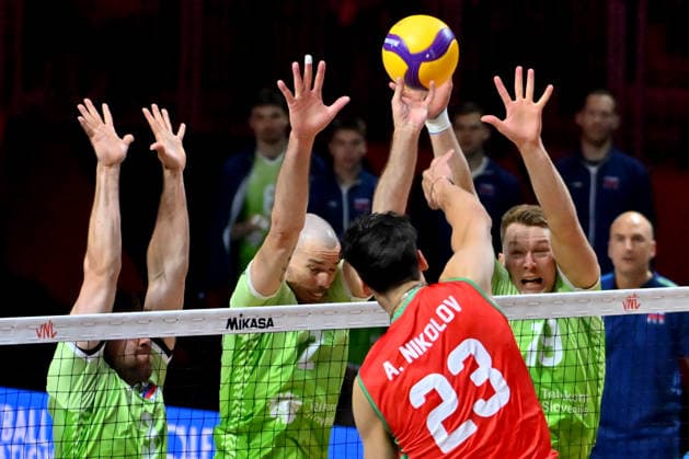 LJUBLJANA, SLOVENIA - JUNE 25: Aleksandar Nikolov of Bulgaria (2R) in action against Alen Pajenk of Slovenia (2L) during the FIVB Men s Volleyball Nations League match between Slovenia and Bulgaria at Arena Stozice, Ljubljana on June 25, 2026 in Ljubljana, Slovenia. (Photo by Igor Kupljenik Sports Press Photo).  Copyright: xIgorxKupljenikx xSPPx Sportspressphoto_SPR176710