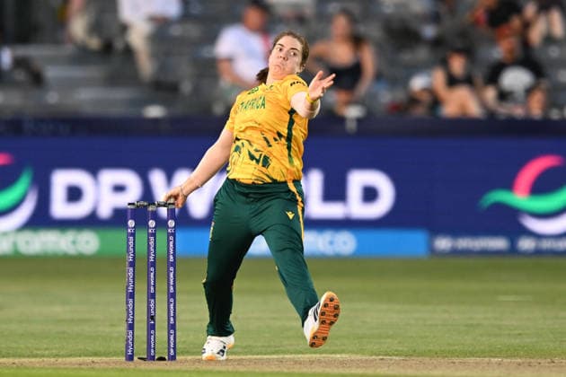 South Africa Women v Netherlands Women, ICC Women s T20 World Cup Nadine De Klerk of South Africa bowling during the ICC Women s T20 World Cup match between South Africa Women and Netherlands Women at the Seat Unique Stadium, Bristol, UK on 25 June 2026. Bristol Seat Unique Stadium Gloucestershire UK Editorial use only , Copyright: xGrahamxHuntx PSI-24401-0106