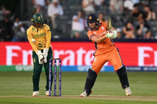 South Africa Women v Netherlands Women, ICC Women s T20 World Cup Sterre Kalis of Netherlands plays an attacking shot during the ICC Women s T20 World Cup match between South Africa Women and Netherlands Women at the Seat Unique Stadium, Bristol, UK on 25 June 2026. Bristol Seat Unique Stadium Gloucestershire UK Editorial use only , Copyright: xGrahamxHuntx PSI-24401-0108