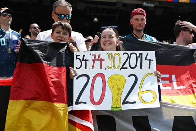 Fussball, Länderspiel, Herren, FIFA World Cup, WM, Weltmeisterschaft, Fussball 2026, Fussball-Weltmeisterschaft, USA, Gruppe E, MetLife Stadium New Jersey: Ecuador - Deutschland; Fans Deutschland. *** Soccer, International Match, Men s, 2026 FIFA World Cup, Soccer World Cup, USA, Group E, MetLife Stadium, New Jersey, Ecuador, Germany, Germany Fans
