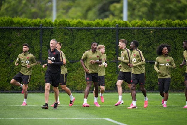 June 25, 2026, Vancouver, Bc, CANADA: Canada players participate in a FIFA World Cup, WM, Weltmeisterschaft, Fussball soccer training session, in Vancouver, on Thursday, June 25, 2026. Canada News - June 25, 2026  - ZUMAc35_ 20260625_zaf_c35_061 Copyright: xDarrylxDyckx