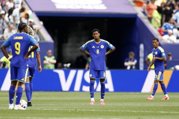 FIFA World Cup, WM, Weltmeisterschaft, Fussball 2026 - Group E - Curacao vs Ivory Coast Players of Curacao react after conceding the 0-1 goal during the FIFA World Cup 2026 group stage match Curacao against Ivory Coast, in Philadelphia, Pennsylvania, USA, 25 June 2026. PHILADELPHIA United States  Copyright: xWILLxOLIVERx