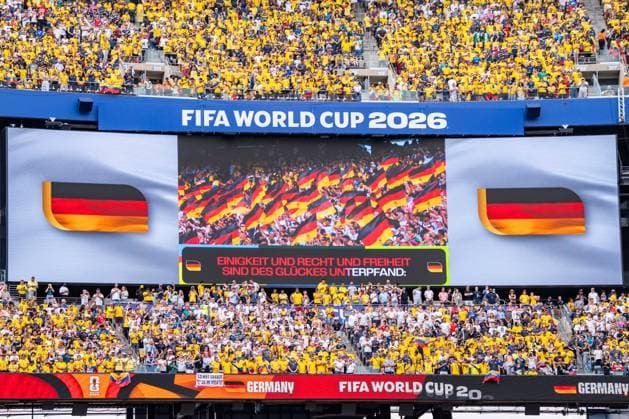 FIFA Fussball Weltmeisterschaft 2026, Gruppe E, Spiel 3, Ecuador vs Deutschand, 25.06.2026, Metlife-Stadion in New Jersey Deutschland und Ecuador Fans Fahnen Zuschauer *** 2026 FIFA World Cup, Group E, Match 3, Ecuador vs. Germany, June 25, 2026, MetLife Stadium in New Jersey; Germany and Ecuador fans, flags, spectators Copyright: xBahhoxKarax