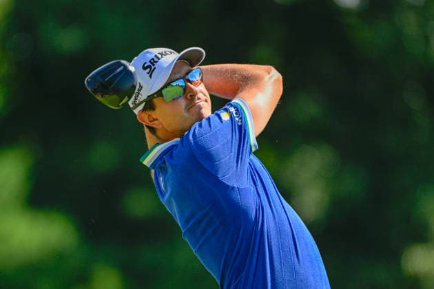 CROMWELL, CT - JUNE 25: Nico Echavarria (COL) watches his tee shot on 1 during the first round of the Travelers Championship on June 25, 2026, at TPC River Highlands in Cromwell, Connecticut. (Photo by Ken Murray Icon Sportswire) GOLF: JUN 25 PGA, Golf Herren Travelers Championship EDITORIAL USE ONLY Icon2606250061