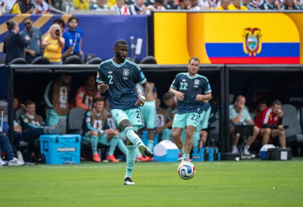Fußball, Herren, FIFA World Cup, WM, Weltmeisterschaft, Fussball 2026, Spiel in New York New Jersey, Ecuador - Deutschland (Gruppe E, 3. Spieltag), Antonio Rüdiger (Deutschland), 25.06. 2026, *** Soccer, Men s, 2026 FIFA World Cup, Match in New York, New Jersey, Ecuador vs. Germany, Group E, Matchday 3, Antonio Rüdiger (Germany), June 25, 2026, Copyright: xMatthiasxKochx