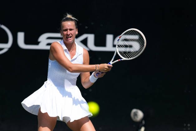 Lexus Eastbourne Open - Day Four Isabelle Haverlag of the Netherlands and Maia Lumsden of Great Britain compete in their quarterfinal doubles match against Eudice Chong of Hong Kong and Janice Tjen of Indonesia at the 2026 Lexus Eastbourne Open Women s tennis tournament at the Devonshire Park Lawn Tennis Club in Eastbourne, England, on June 25, 2026. Eastbourne United Kingdom  Copyright: xOwenxHammondx originalFilename:hammond-2026lexu260625_np2Eb.jpg