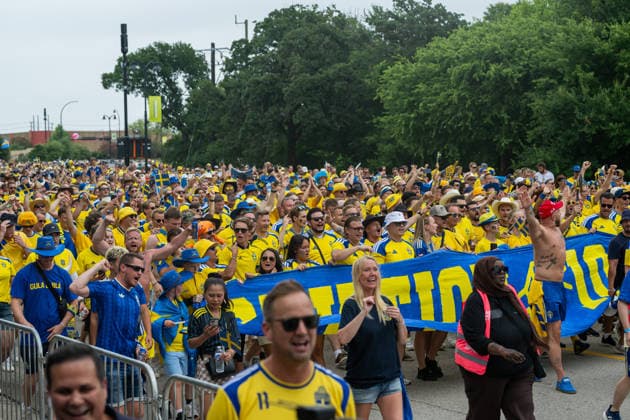 260625 Fans of Sweden ahead of the FIFA World Cup, WM, Weltmeisterschaft, Fussball 2026 football match between Japan and Sweden on June 25, 2026 in Dallas. Photo: Ludvig Thunman BILDBYRAN kod LT PA1259 bbeng fotboll football soccer fotball vm fotbolls-vm fotball-vm fotbolls-vm 2026 fifa world cup 2026 sverige sweden sverige a japan publik *** 260625 Swedish fans ahead of the 2026 FIFA World Cup soccer match between Japan and Sweden on June 25, 2026 in Dallas. Photo by Ludvig Thunman, BILDBYRAN. Code: LT PA1259 bbeng soccer football soccer World Cup 2026 FIFA World Cup 2026 Sweden Sweden A Japan audience  Copyright: LUDVIGxTHUNMAN BB260625LT009