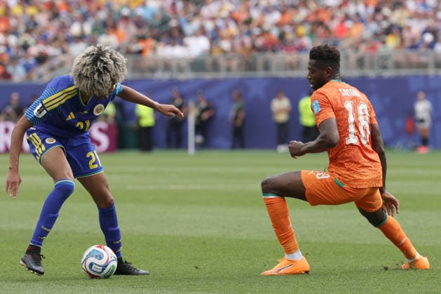 Tahith Chong (L) of Curacao vies for the ball with Ibrahim Sangare of Ivory Coast during a Group E match of the 2026 FIFA World Cup, WM, Weltmeisterschaft, Fussball between Curacao and Ivory Coast at Lincoln Financial Field in Philadelphia, USA, 25 June 2026. FIFA World Cup 2026: Group E Curacao - Ivory Coast !ACHTUNG: NUR REDAKTIONELLE NUTZUNG!  Copyright: xDavidxTorox GR4531 20260625-55020711070_1