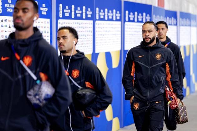 KANSAS - Ryan Gravenberch of the Netherlands, Justin Kluivert of the Netherlands, Memphis Depay of the Netherlands, and Tijjani Reijnders of the Netherlands arrive at the stadium ahead of the FIFA 2026 World Cup Group F match between Tunisia and the Netherlands at Kansas City Stadium on June 25, 2026, in Kansas, United States. ROBIN VAN LONKHUIJSEN ANP FIFA World Cup, WM, Weltmeisterschaft, Fussball 2026 group stage 2026 xVIxANPxSportx xxANPxIVx 561980116 originalFilename: 561980116.jpg