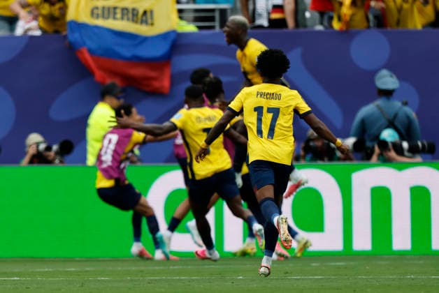 25.06.2026, Fussball, Herren, FIFA Weltmeisterschaft 2026, Vorrunde, Gruppe E, New York, Ecuador - Deutschland, Torjubel zum 2:1, Torschütze: Gonzalo Plata (Ecuador) New York MetLife Stadium New York Vereinigte Staaten von Amerika (US) *** June 25, 2026, Soccer, Men s, 2026 FIFA World Cup, Group Stage, Group E, New York, Ecuador vs. Germany, Celebration of the 2-1 goal, Goal scorer: Gonzalo Plata, Ecuador, New York, MetLife Stadium, New York, United States of America, US Copyright: xSebastianxBachx