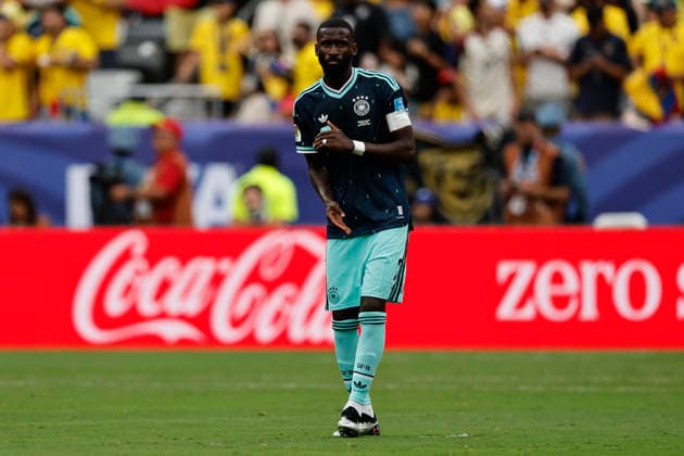 25.06.2026, Fussball, Herren, FIFA Weltmeisterschaft 2026, Vorrunde, Gruppe E, New York, Ecuador - Deutschland, Antonio Rüdiger (Deutschland) enttäuscht New York MetLife Stadium New York Vereinigte Staaten von Amerika (US) *** June 25, 2026, Soccer, Men s, 2026 FIFA World Cup, Group Stage, Group E, New York, Ecuador vs. Germany, Antonio Rüdiger, Germany disappoints, New York, MetLife Stadium, New York, United States of America, US Copyright: xSebastianxBachx