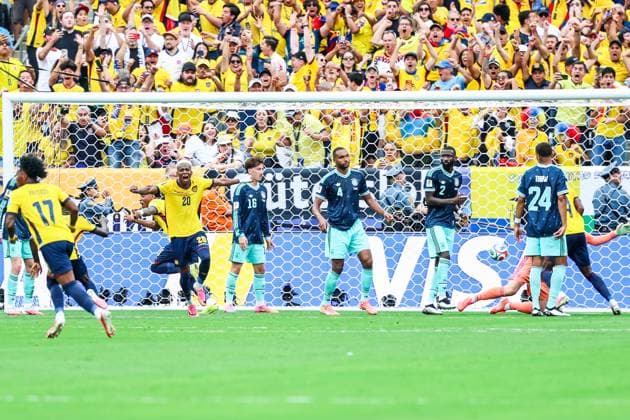 RECORD DATE NOT STATED FIFA World Cup, WM, Weltmeisterschaft, Fussball 2026 - Group E - Ecuador v Germany Gonzalo Plata player of Ecuador celebrates his goal during the match between Ecuador and Germany in the third round of Group E of the 2026 FIFA World Cup group stage at New York New Jersey Stadium, in East Rutherford, United States, on Thursday, June 25, 2026.(Foto: William Volcov Brazil Photo Press IMAGO) Sports East Rutherford NJ United States of America Copyright: xWILLIAMxVOLCOVx