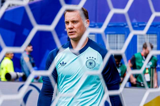 goalkeeper Manuel Neuer of Germany looks on , Group E - FIFA World Cup, WM, Weltmeisterschaft, Fussball 2026, Ecuador v Germany, New York New Jersey Stadium, June 25, 2026, East Rutherford, United States.