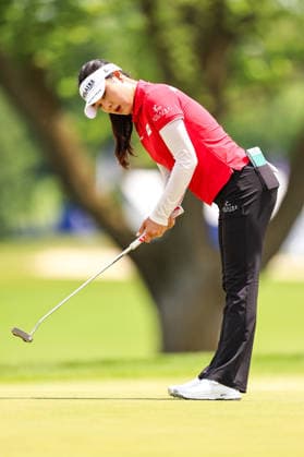 Ina Yoon of South Korea reacts to her putt on the ninth green during the first round of the 2026 KPMG Women s PGA, Golf Herren Championship at Hazeltine National Golf Club on June 25, 2026 in Chaska, Minnesota. CSM. Golf 2026: KPMG Women s PGA Championship Round One  - ZUMAc04_ 20260625_zma_c04_123 Copyright: xStevenxGarciax