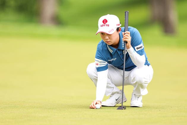 Hyo Joo Kim of South Korea lines up a putt on the third green during the first round of the 2026 KPMG Women s PGA, Golf Herren Championship at Hazeltine National Golf Club on June 25, 2026 in Chaska, Minnesota. CSM. Chaska USA - ZUMAc04_ 20260625_zma_c04_152 Copyright: xStevenxGarciax