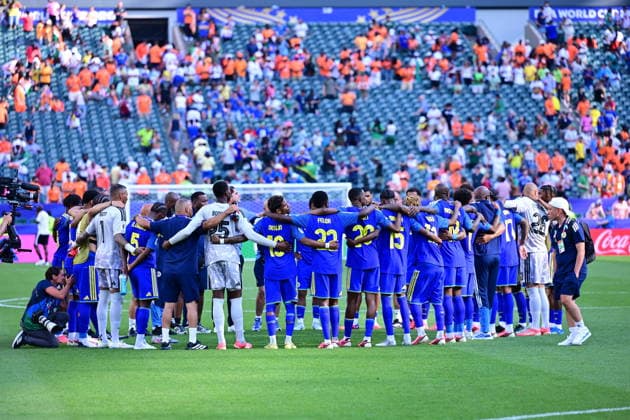 Curacao v Ivory Coast - FIFA World Cup, WM, Weltmeisterschaft, Fussball 2026 - Group E PHILADELPHIA, USA - JUNE 25: Players of Curacao huddle after the 2026 FIFA World Cup First Stage Group E match between Curacao and Ivory Coast at Lincoln Financial Field (Philadelphia Stadium) in Philadelphia, Pennsylvania, United States on June 25, 2026. Abdulhamid Hosbas Anadolu Pennsylvania United States. Editorial use only. Please get in touch for any other usage.  Copyright: x2026xAnadoluxAbdulhamidxHosbasx