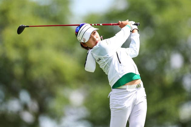 Mi Hyang Lee of South Korea hits her tee shot on the third tee during the first round of the 2026 KPMG Women s PGA, Golf Herren Championship at Hazeltine National Golf Club on June 25, 2026 in Chaska, Minnesota. CSM. Chaska USA - ZUMAc04_ 20260625_zma_c04_162 Copyright: xStevenxGarciax