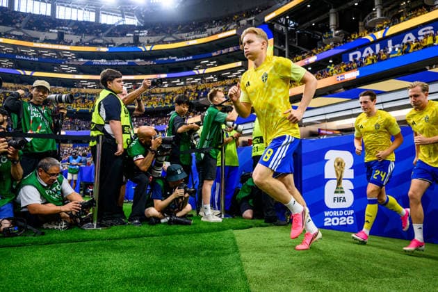260625 Daniel Svensson of Sweden ahead of the FIFA World Cup, WM, Weltmeisterschaft, Fussball 2026 football match between Japan and Sweden on June 25, 2026 in Dallas. Photo: Ludvig Thunman BILDBYRAN kod LT PA1259 bbeng fotboll football soccer fotball vm fotbolls-vm fotball-vm fotbolls-vm 2026 fifa world cup 2026 sverige sweden sverige a japan *** June 25, 2026: Daniel Svensson of Sweden ahead of the 2026 FIFA World Cup soccer match between Japan and Sweden on June 25, 2026 in Dallas. Photo by Ludvig Thunman, BILDBYRAN. Code: LT PA1259 bbeng soccer football fotball World Cup soccer World Cup 2026 FIFA World Cup 2026 Sweden Sweden A Japan  Copyright: LUDVIGxTHUNMAN BB260625LT051