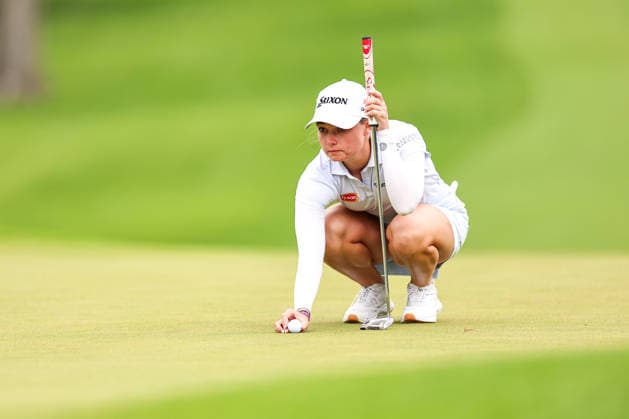 Brooke Matthews of the United States lines up a putt on the third green during the first round of the 2026 KPMG Women s PGA, Golf Herren Championship at Hazeltine National Golf Club on June 25, 2026 in Chaska, Minnesota. CSM. Chaska USA - ZUMAc04_ 20260625_zma_c04_176 Copyright: xStevenxGarciax