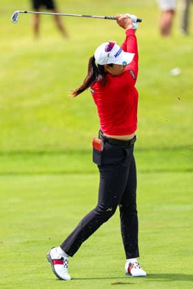A Lim Kim of South Korea plays an approach shot from the ninth fairway during the first round of the 2026 KPMG Women s PGA, Golf Herren Championship at Hazeltine National Golf Club on June 25, 2026 in Chaska, Minnesota. CSM. Chaska USA - ZUMAc04_ 20260625_zma_c04_188 Copyright: xStevenxGarciax