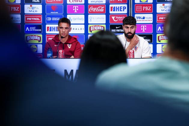 Croatia Training And press conference, PK, Pressekonferenz - FIFA World Cup, WM, Weltmeisterschaft, Fussball 2026 ALEXANDRIA, VIRGINIA - JUNE 25: Nikola Moro and Josko Gvardiol of Croatia speak to the media during the press conference of Croatia national football team at training centre at Episcopal High School on June 25, 2026 in Alexandria, Virginia.  IgorxKralj PIXSELL