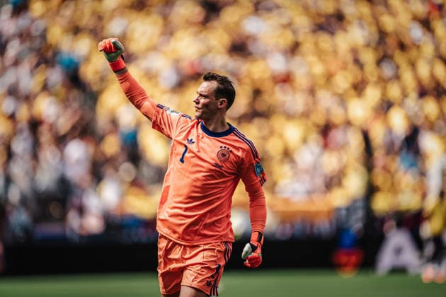 Fußball Herren FIFA Fußball-Weltmeisterschaft 2026 Gruppe E Ecuador vs. Deutschland 25.06.2026 Manuel Neuer ( 1, Deutschland) jubelt New Jersey New York New Jersey Stadion New Jersey United States of America *** Men s Soccer 2026 FIFA World Cup Group E Ecuador vs. Germany June 25, 2026 Manuel Neuer 1, Germany celebrates New Jersey New York New Jersey Stadium New Jersey United States of America