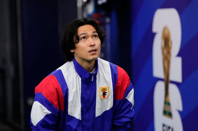 Japan v Sweden: Group F - FIFA World Cup, WM, Weltmeisterschaft, Fussball 2026 Takumi Minamino of Japan looks on during the FIFA World Cup 2026 Group F match between Japan and Sweden at Dallas Stadium on June 25, 2026 in Dallas, United States. Arlington TX United States  Copyright: xJosexBretonx originalFilename:bretonhernandez-japanvsw260625_np5Nf.jpg