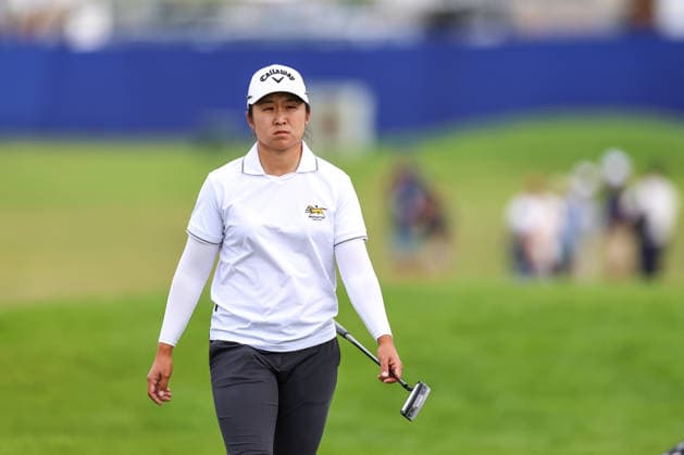 Jing Yan of China walks to the ninth tee box during the first round of the 2026 KPMG Women s PGA, Golf Herren Championship at Hazeltine National Golf Club on June 25, 2026 in Chaska, Minnesota. CSM. Chaska USA - ZUMAc04_ 20260625_zma_c04_247 Copyright: xStevenxGarciax