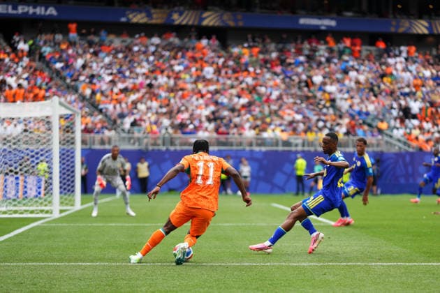 June 25, 2026: Ivory Coast Forward Yan Diomande (11) controls the ball during the second half of a World Cup Match against Curacao at Philadelphia Stadium in Philadelphia, Pennsylvania. CSM FIFA World Cup, WM, Weltmeisterschaft, Fussball 2026: Ivory Coast Vs Curacao JUN 25  - ZUMAc04_ 20260625_zma_c04_269 Copyright: xKylexRoddenx